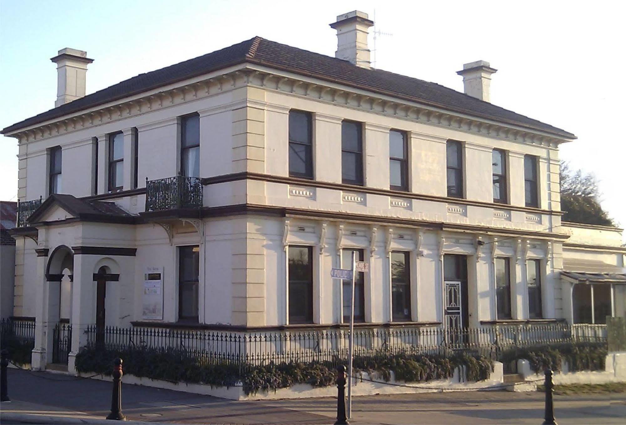 The Bank Guesthouse Glen Innes Exterior foto